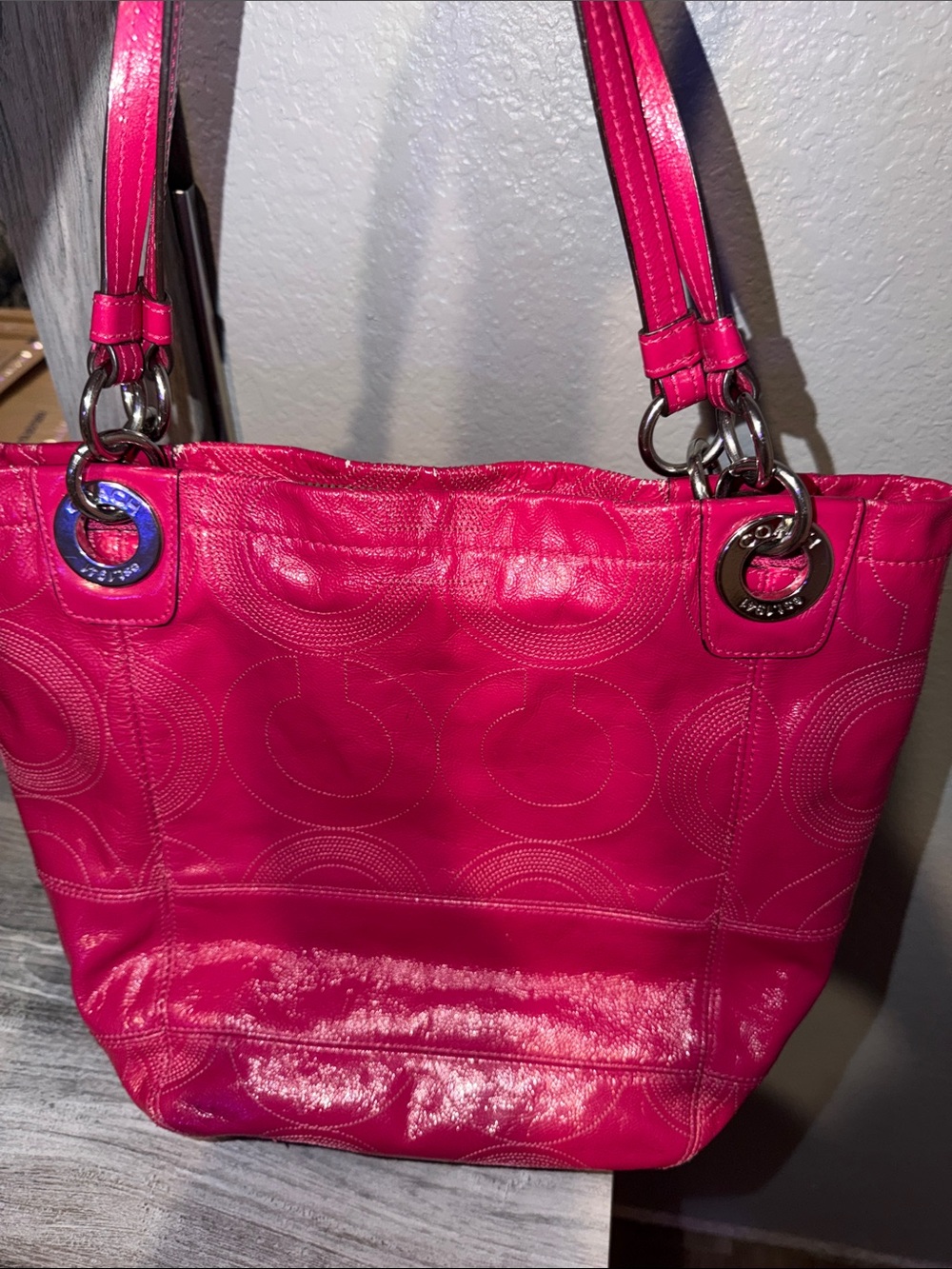 Coach Fuchsia Leather Shoulder Bag with Silver hardware - Picture 15 of 16